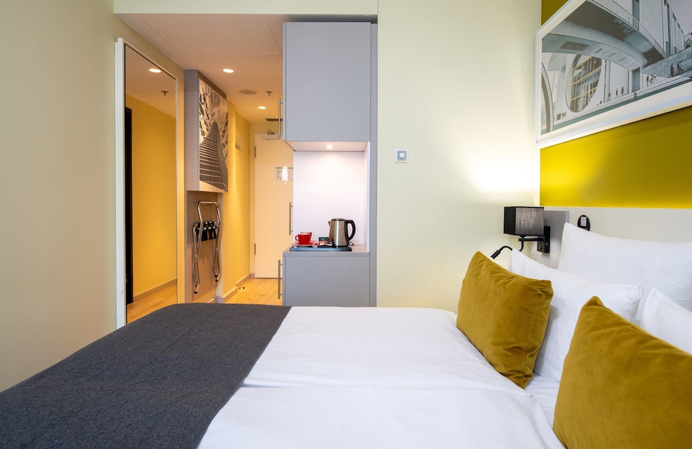 LEONARDO HOTEL BERLIN MITTE 18/56