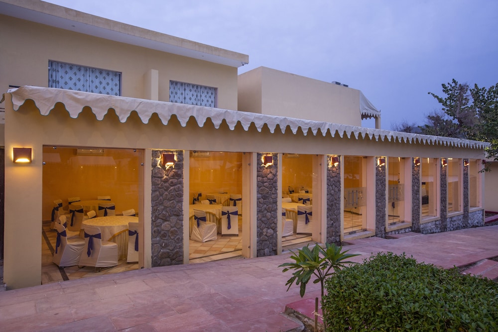 Ratan Villas Sariska 1/50