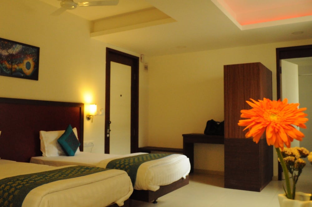 Ixora Suites 19/46