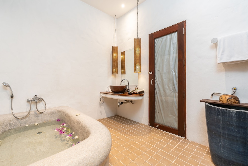 The Legend Chiang Rai Boutique River Resort and Spa 86/87