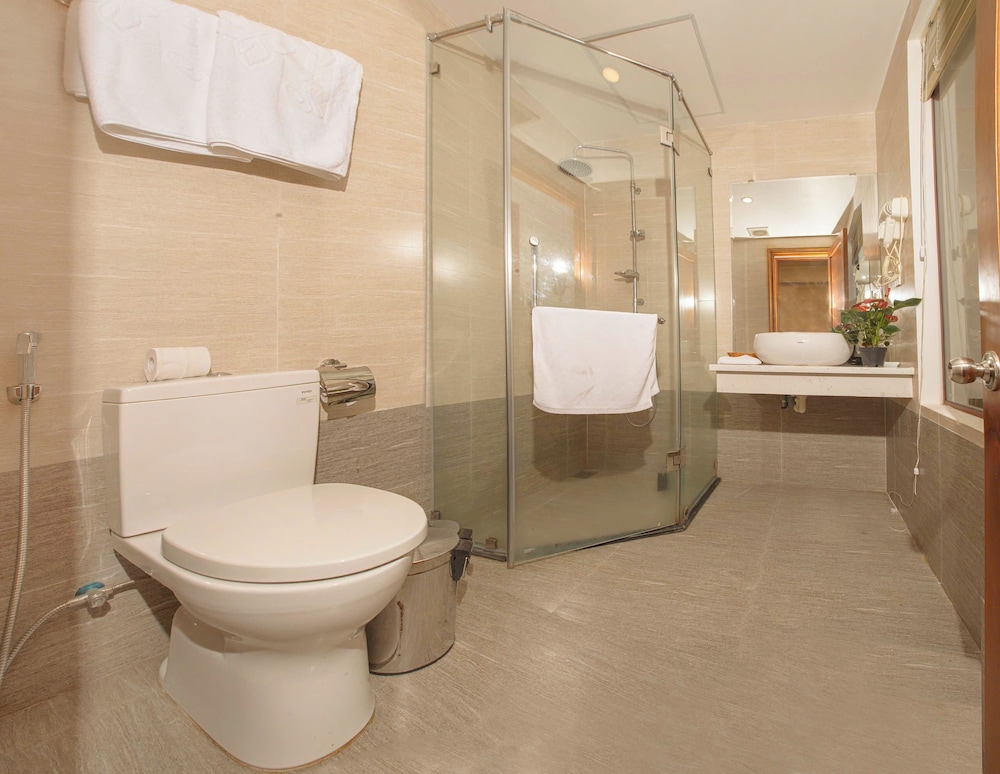 Gardenia Hue Hotel 63/64