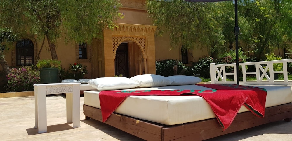 Relais de l Ourika 17/18