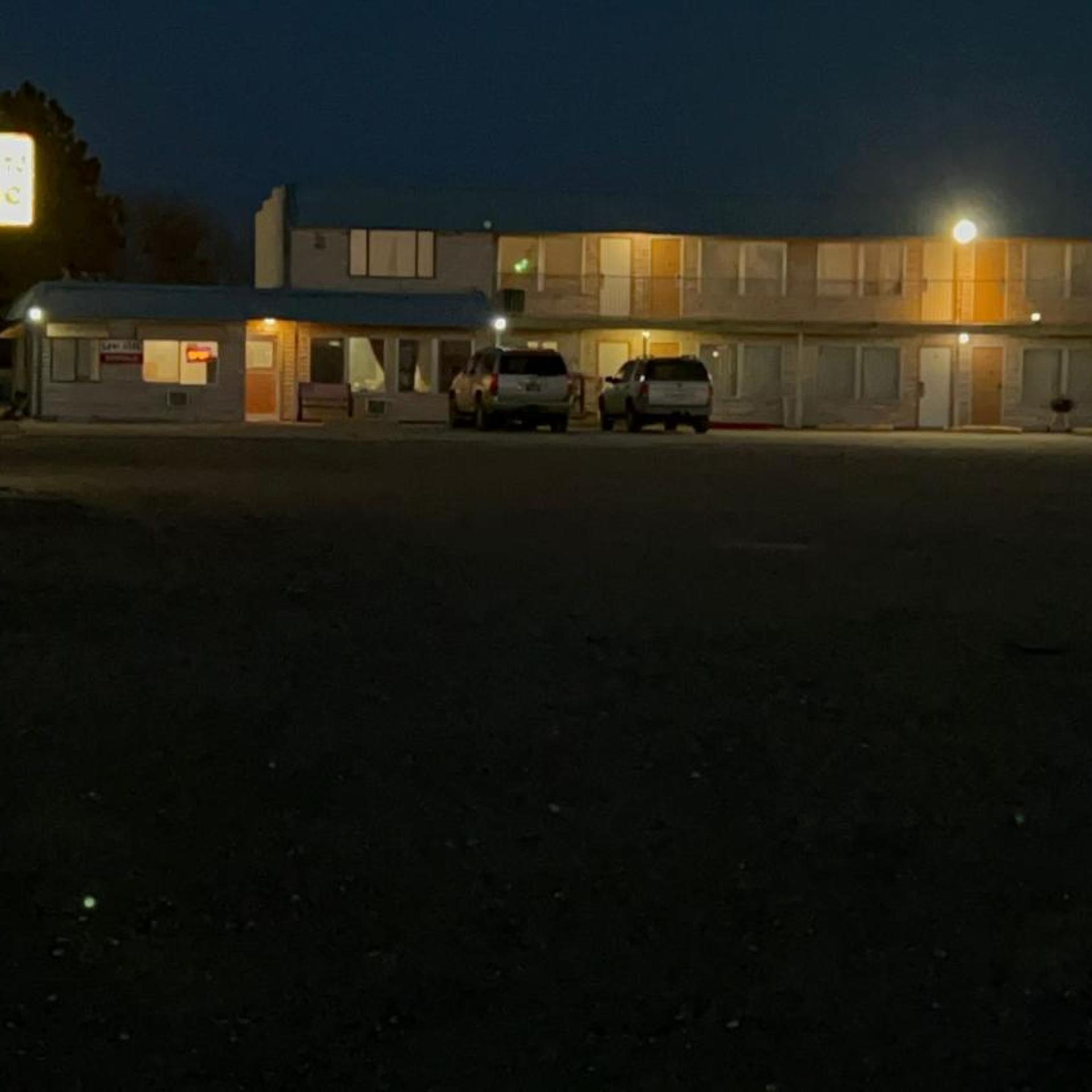 TRAVELERS LODGE EADS COLORADO 5/50