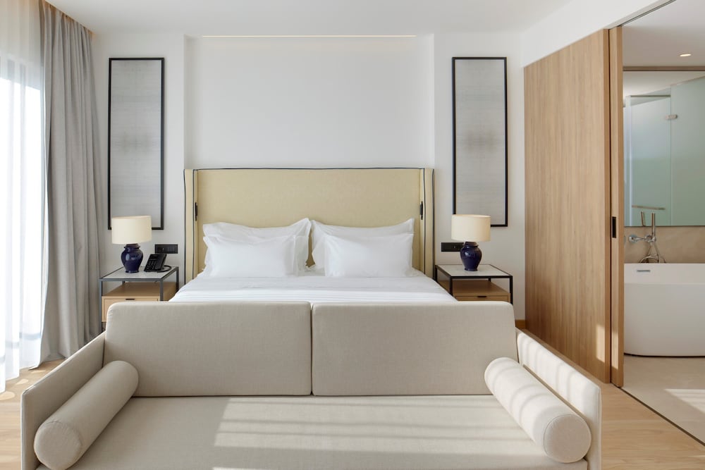 MELIA DURRES ALBANIA 11/50