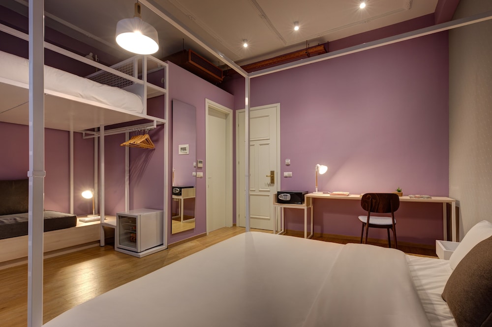 Colors Urban Hotel 43/75