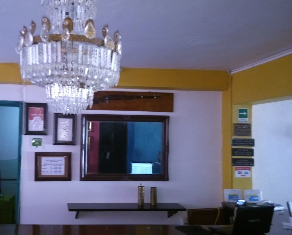 Hotel Mary Carmen 58/72
