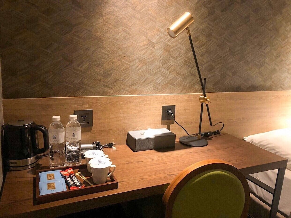 City Suites Taoyuan Station 40/50