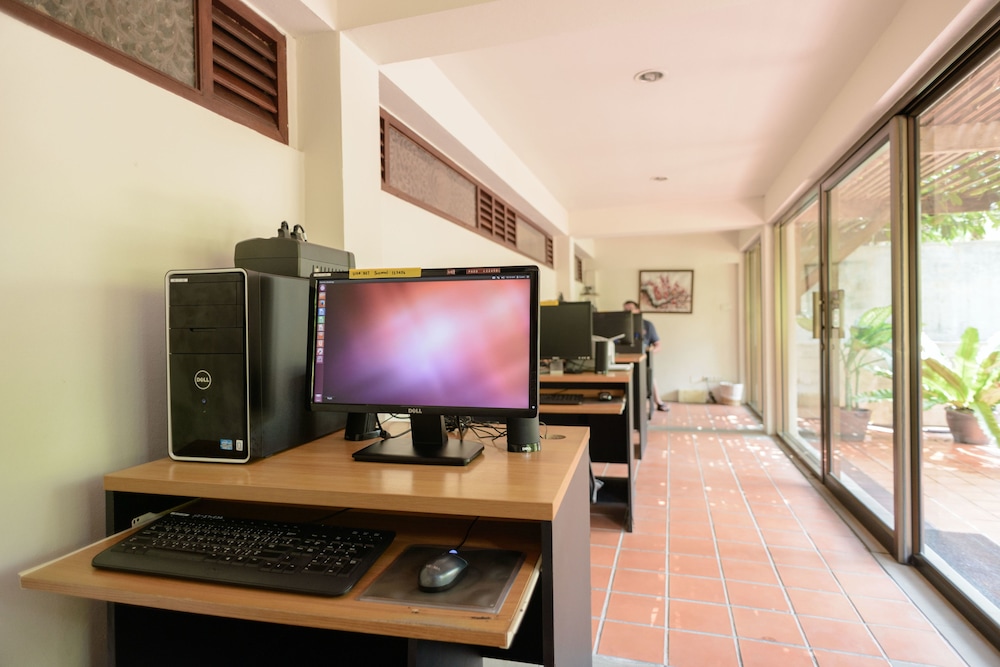 Khaolak Bhandari Resort and Spa 66/76