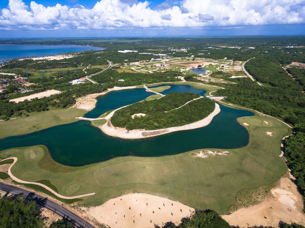 Bahia Principe Escape Bouganville - Adults Only 12/73