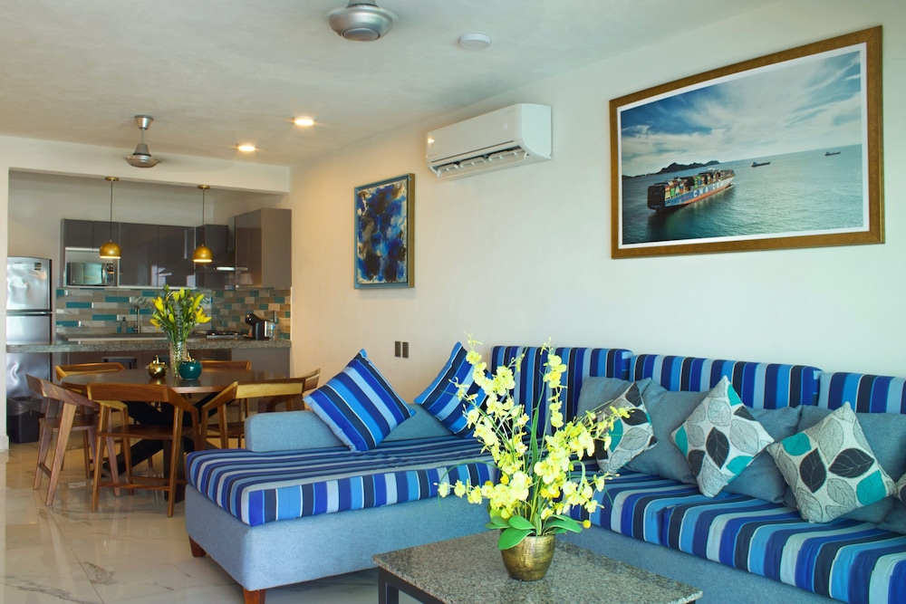 Hotel Star Manzanillo 39/65