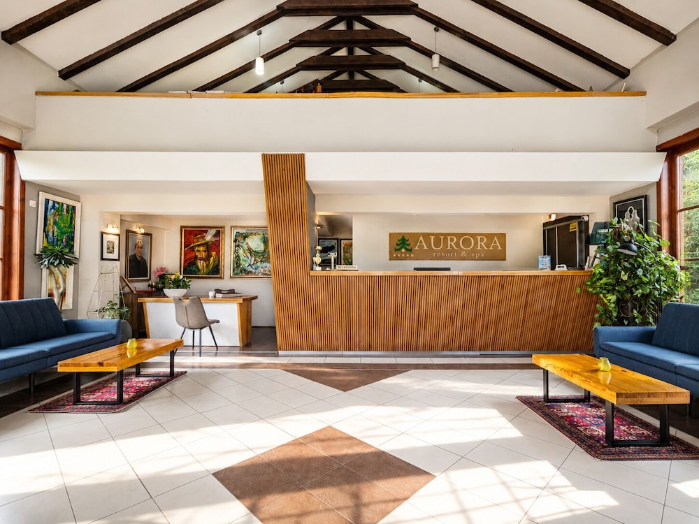 Aurora Resort Spa 8/76