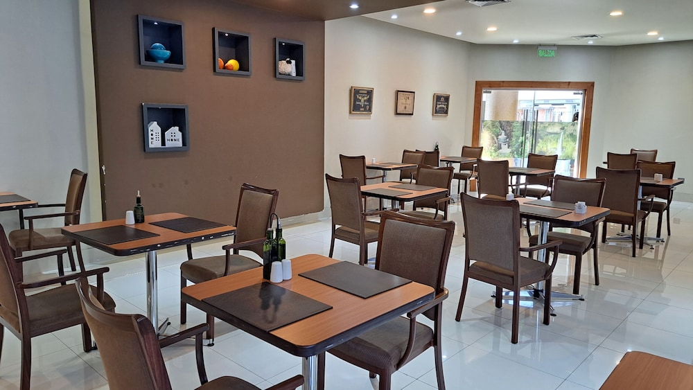 Hotel Diego De Almagro Curico 43/55