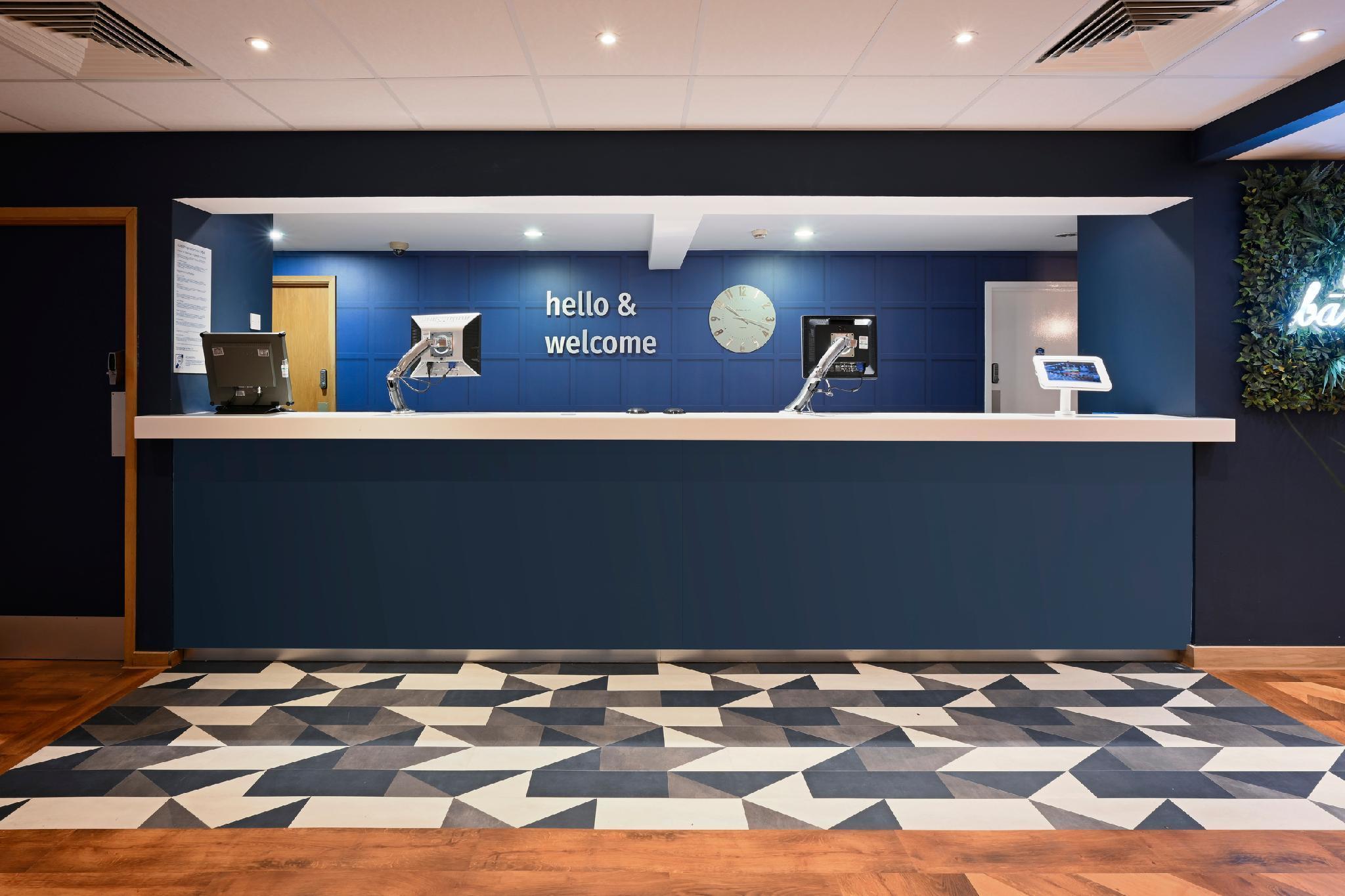 Travelodge Guildford 5/30