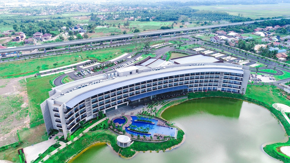 Hotel Santika Premiere Bandara - Palembang 5/55