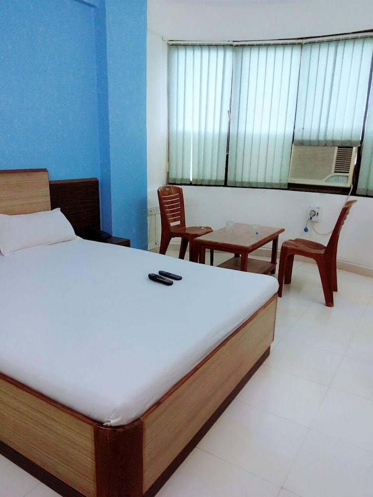 Hotel Sai Samrat Inn 14/32
