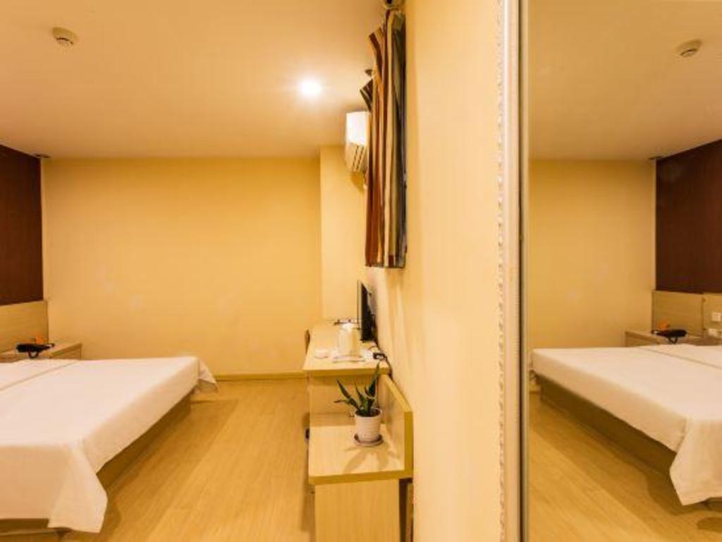 7 Days Inn (Suzhou Amusement Land Xinqu Commercial Street) 53/53