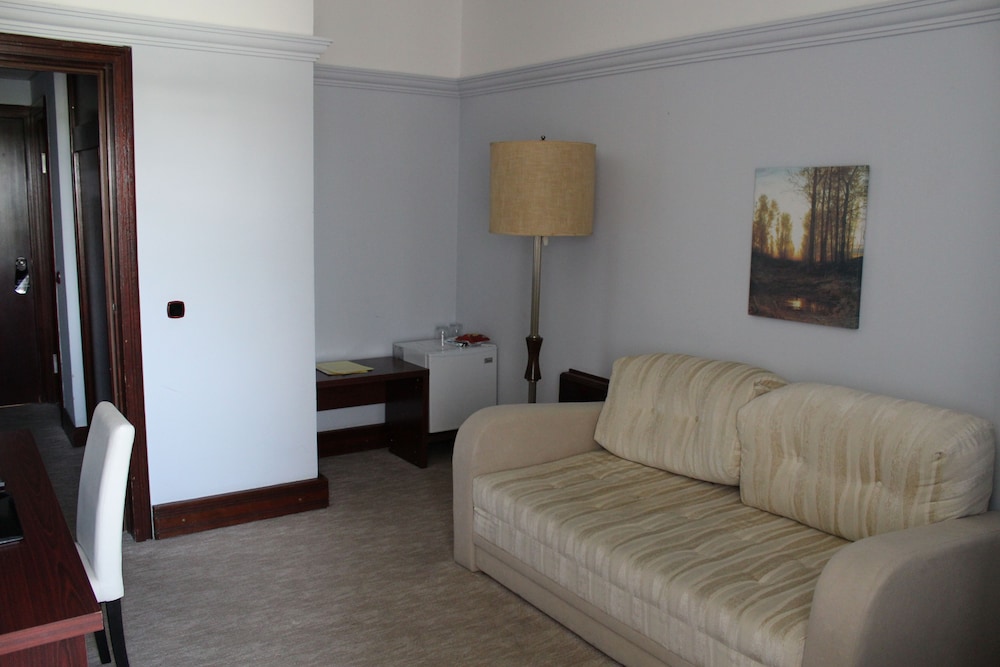 Garni Hotel Jugoslavija 44/62