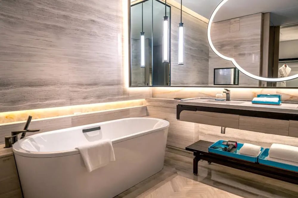Park Hyatt Suzhou 50/50