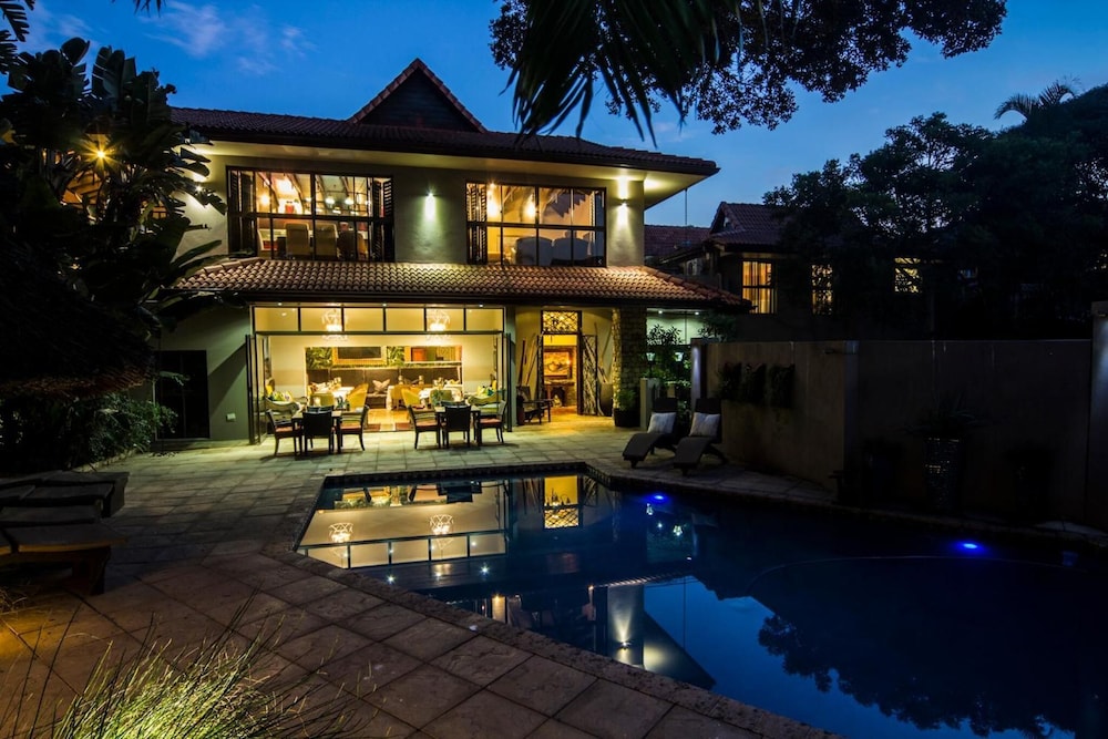Cowrie Cove Guest House 2/50