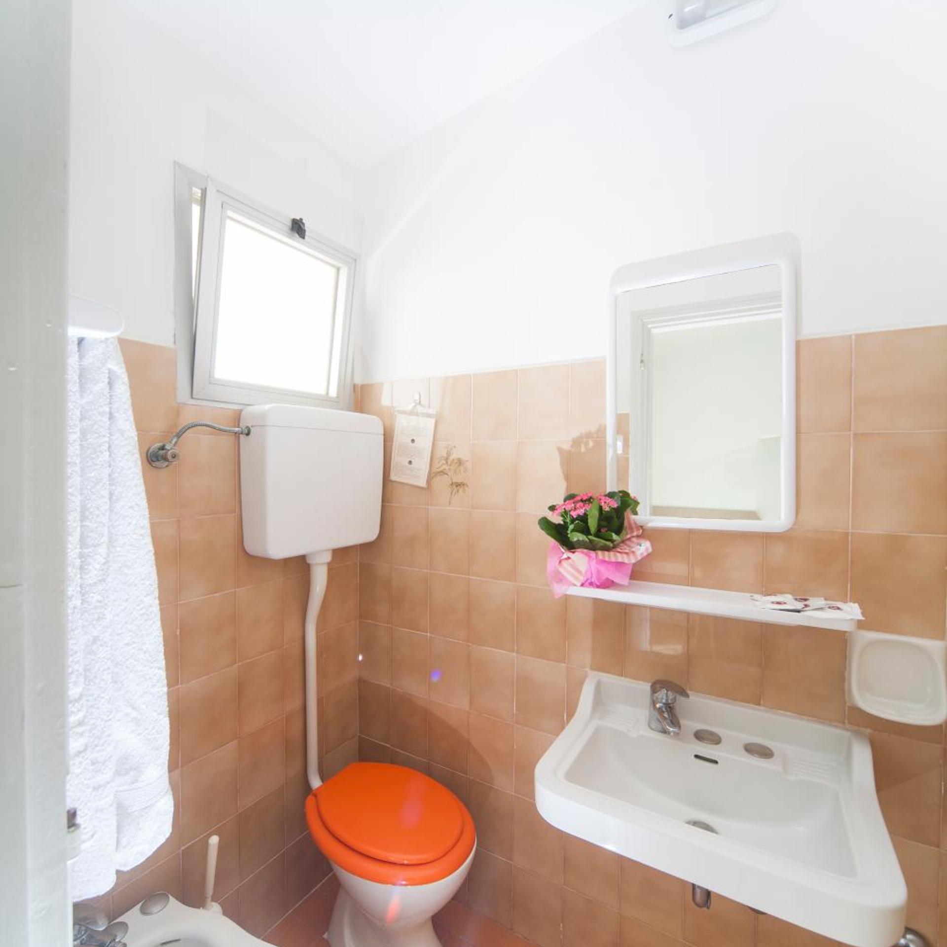 Hotel Latini 50/50
