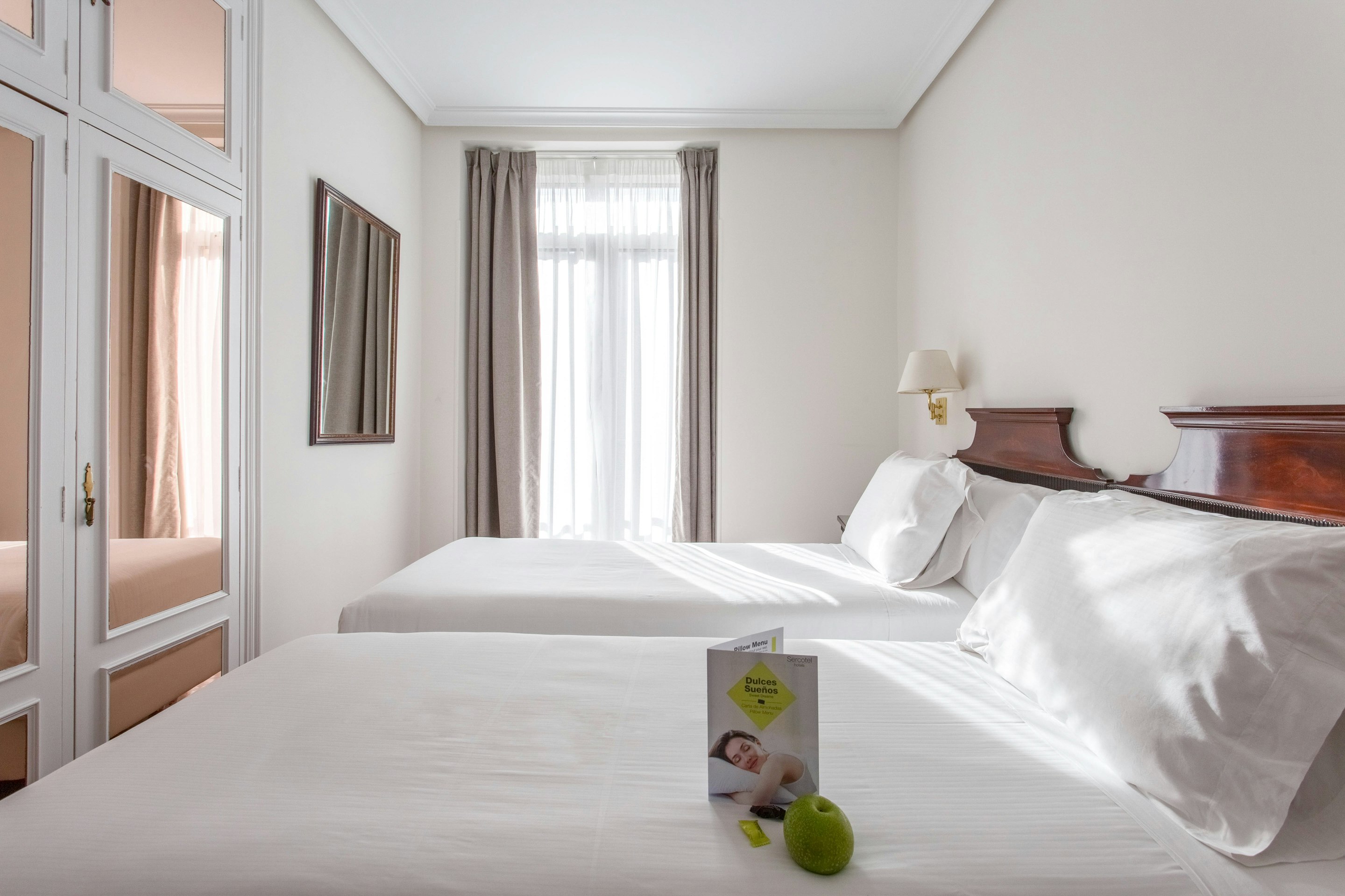 Superior, Apartment, Sercotel Europa San Sebastian 2/7
