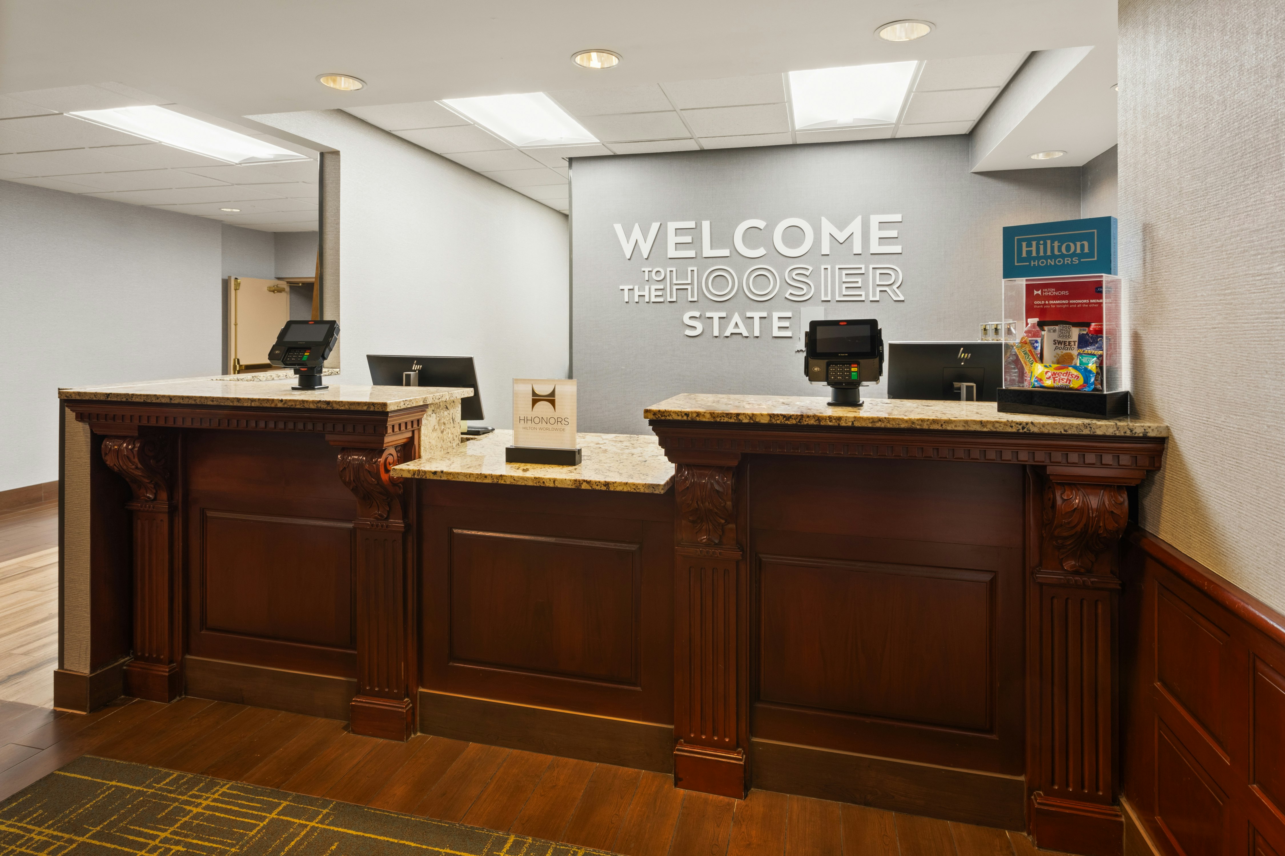 Hampton Inn Suites Scottsburg 9/82