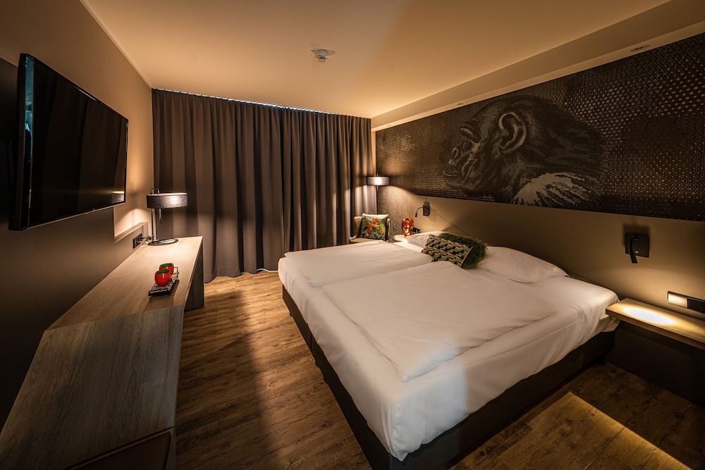LOGINN Hotel Stuttgart Zuffenhausen 8/35