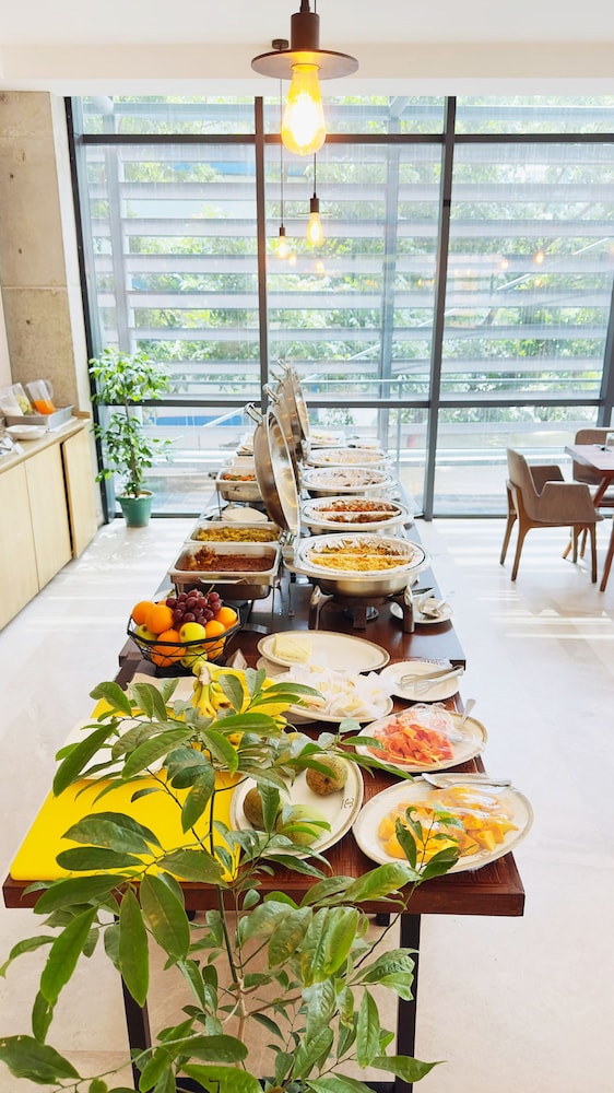 The Residence by Gulshan Club Limited 52/63