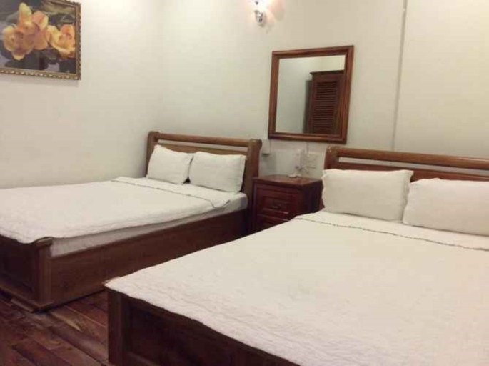 Room, Quadruple