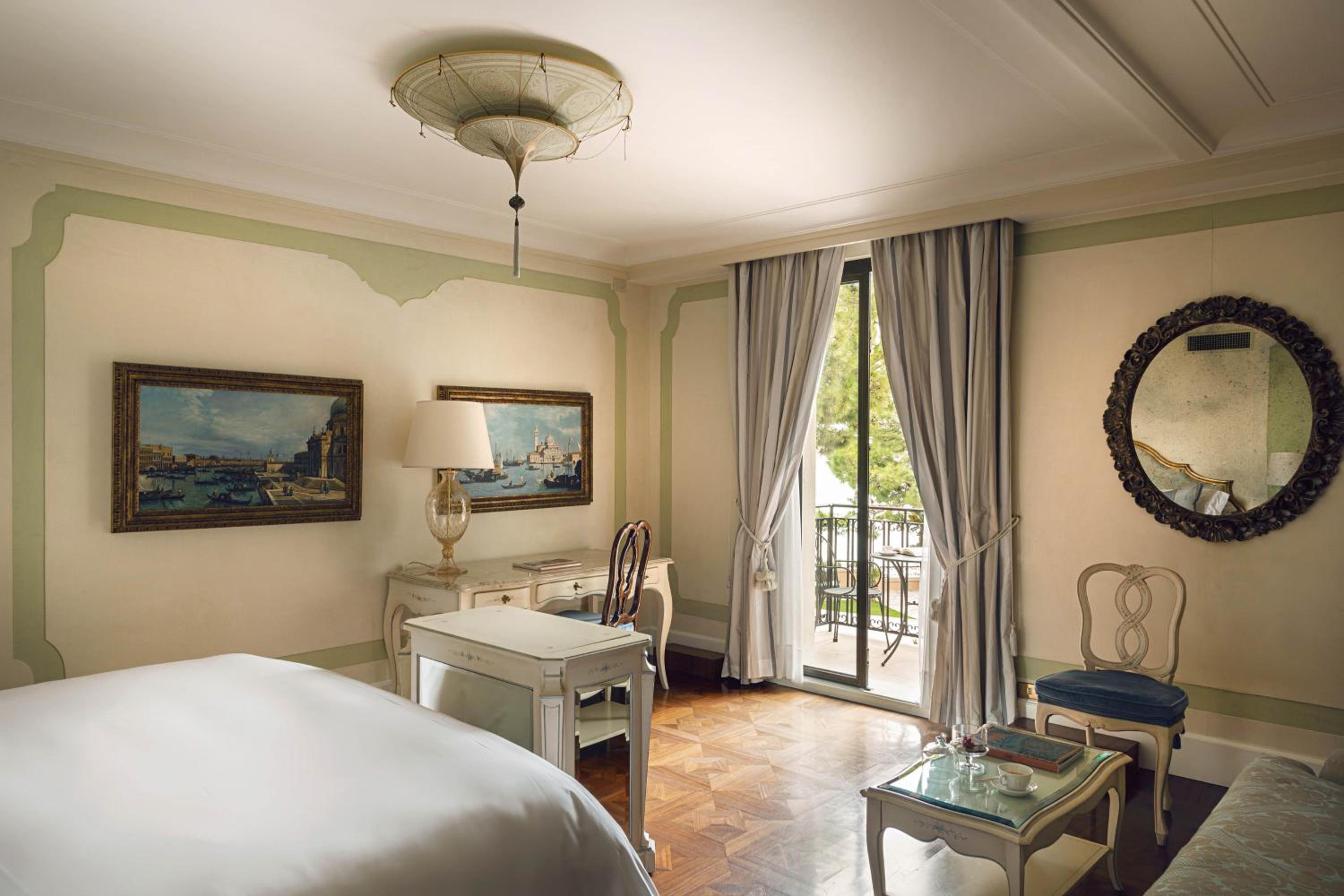 Premium, Double or Twin Bed, Lagoon View, Balcony