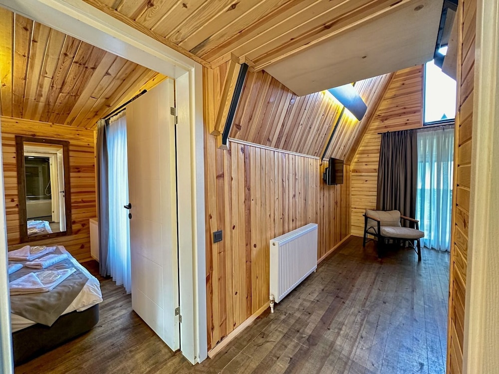 Patya Bungalov 13/50