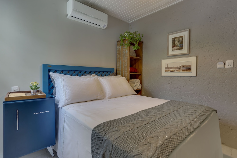 Solar Beach Hotel 15/50