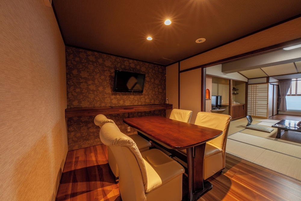 Hotel Kimura 33/38