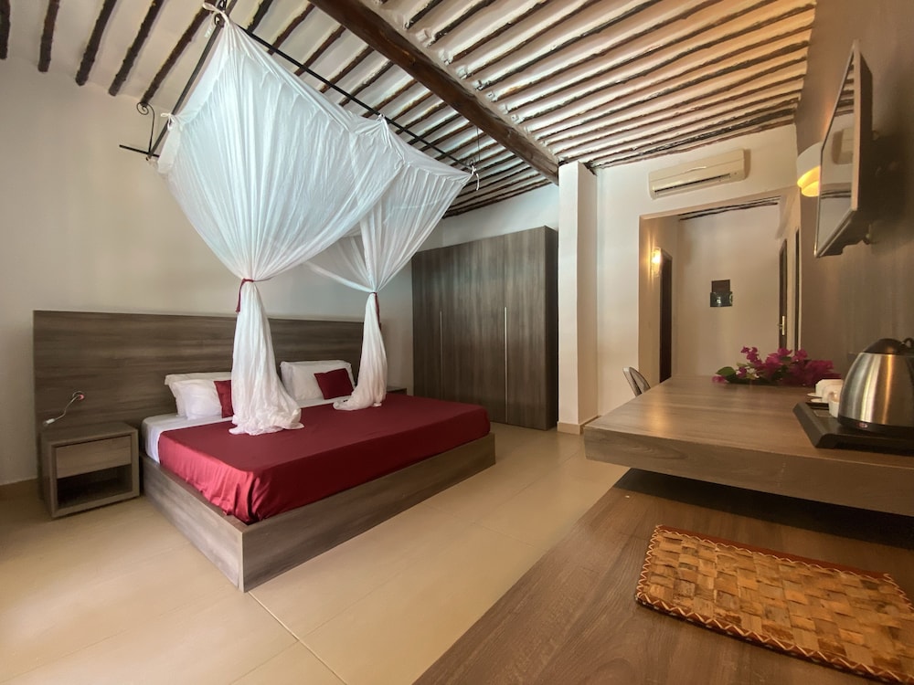 Ora Myblue Hotel 7/50