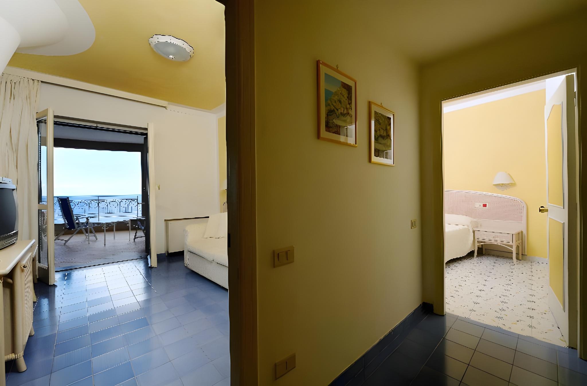 Guest Room, Sea View, Balcony