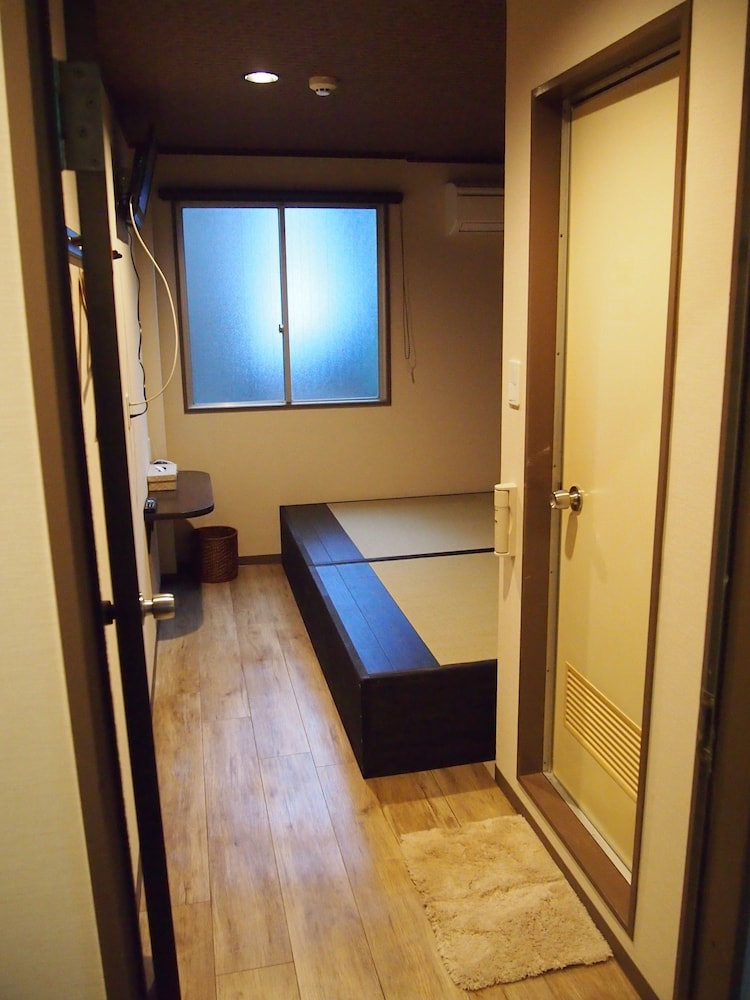 Fukuoka Hana Hostel 29/68