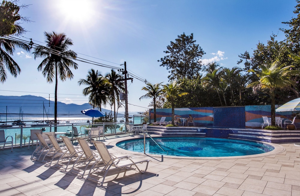 Ilhabela Hotel 47/50