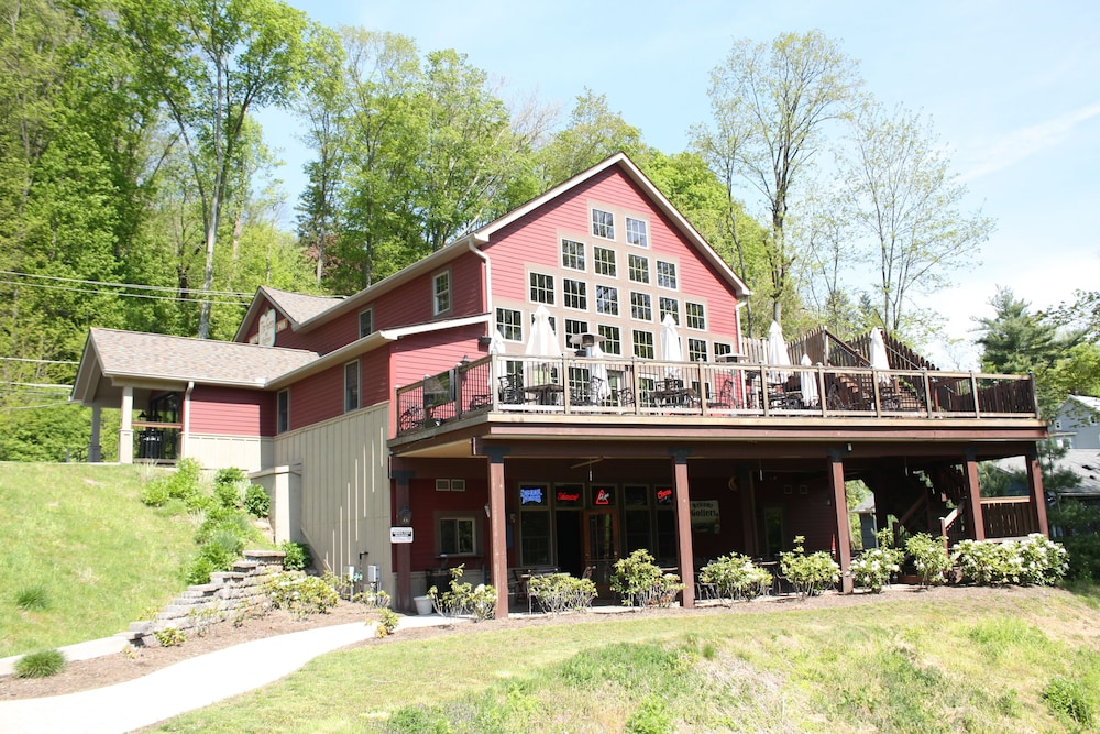 The Shawnee Inn And Golf Resort 1/50