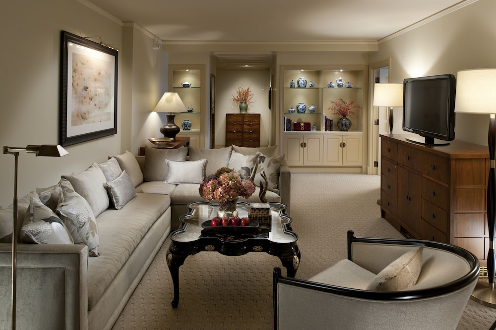 Salamander Washington DC (ex Mandarin Oriental Washington DC) 50/69