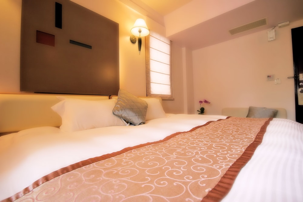 STANDARD, DOUBLE BED