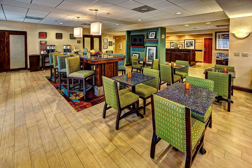 Hampton Inn Manning 32/37