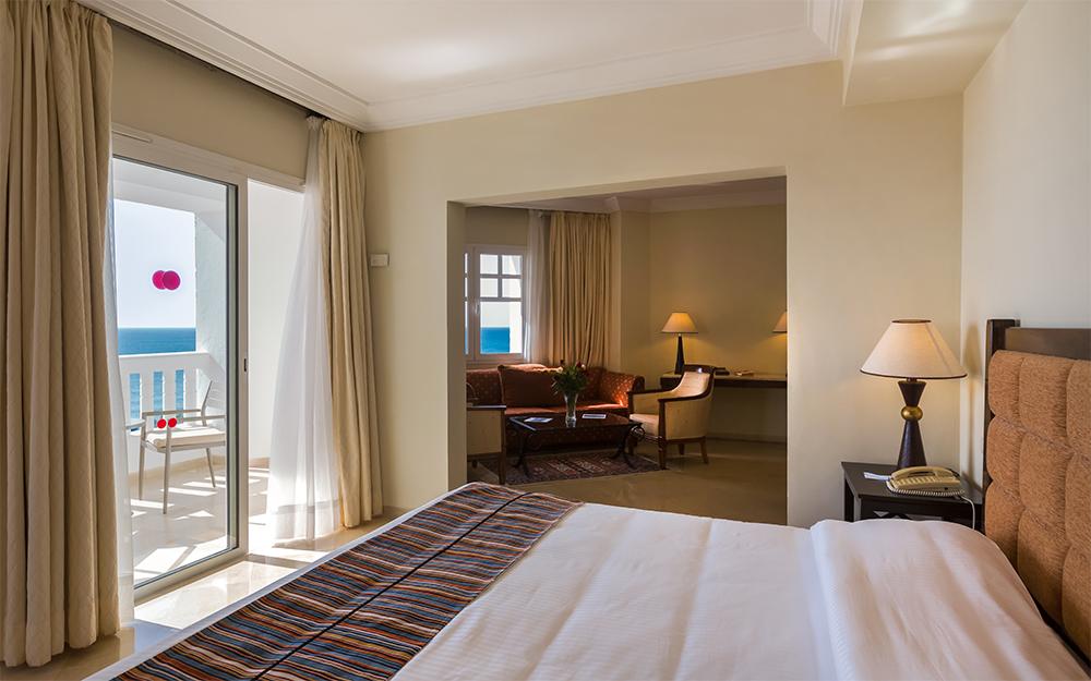 Room, Single, Lateral Side Sea View