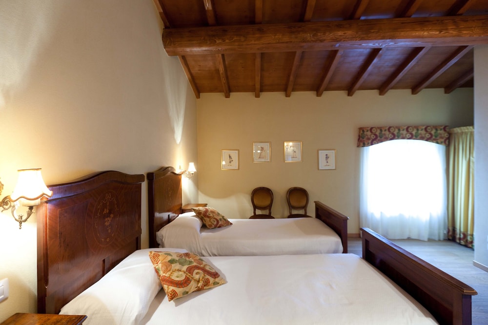 Relais Corte Paradiso 59/76