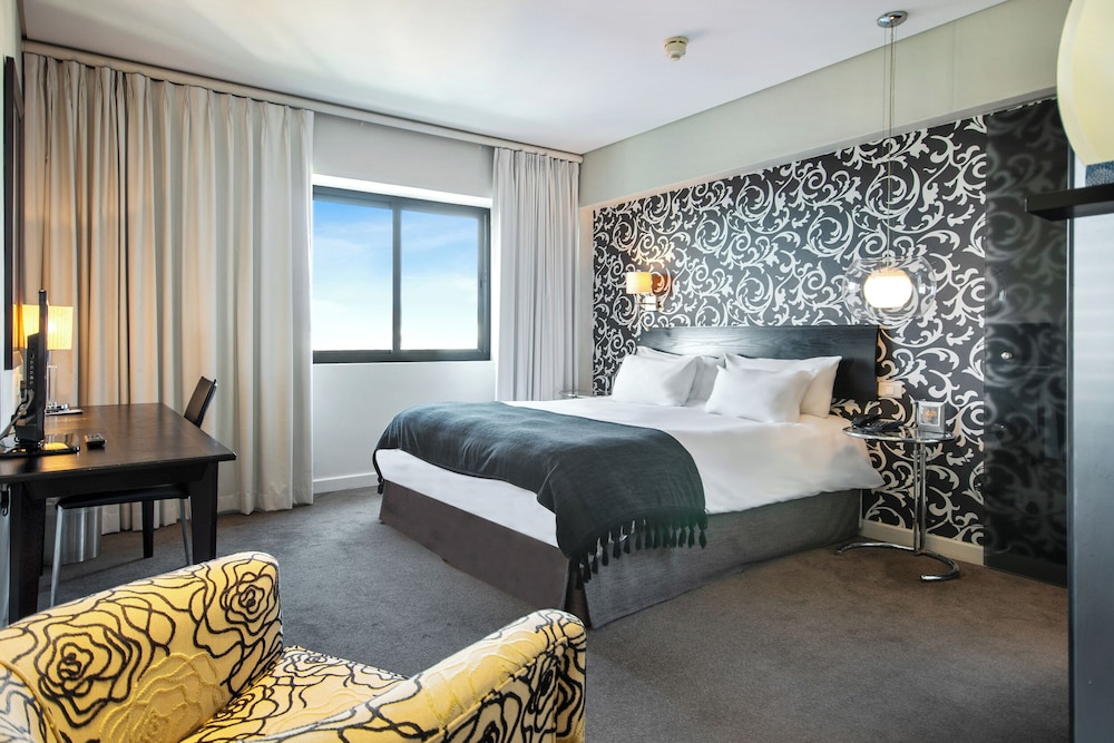 2 Bedrooms, Penthouse, Apartment, 2 King Beds، Colosseum Hotel 6/10