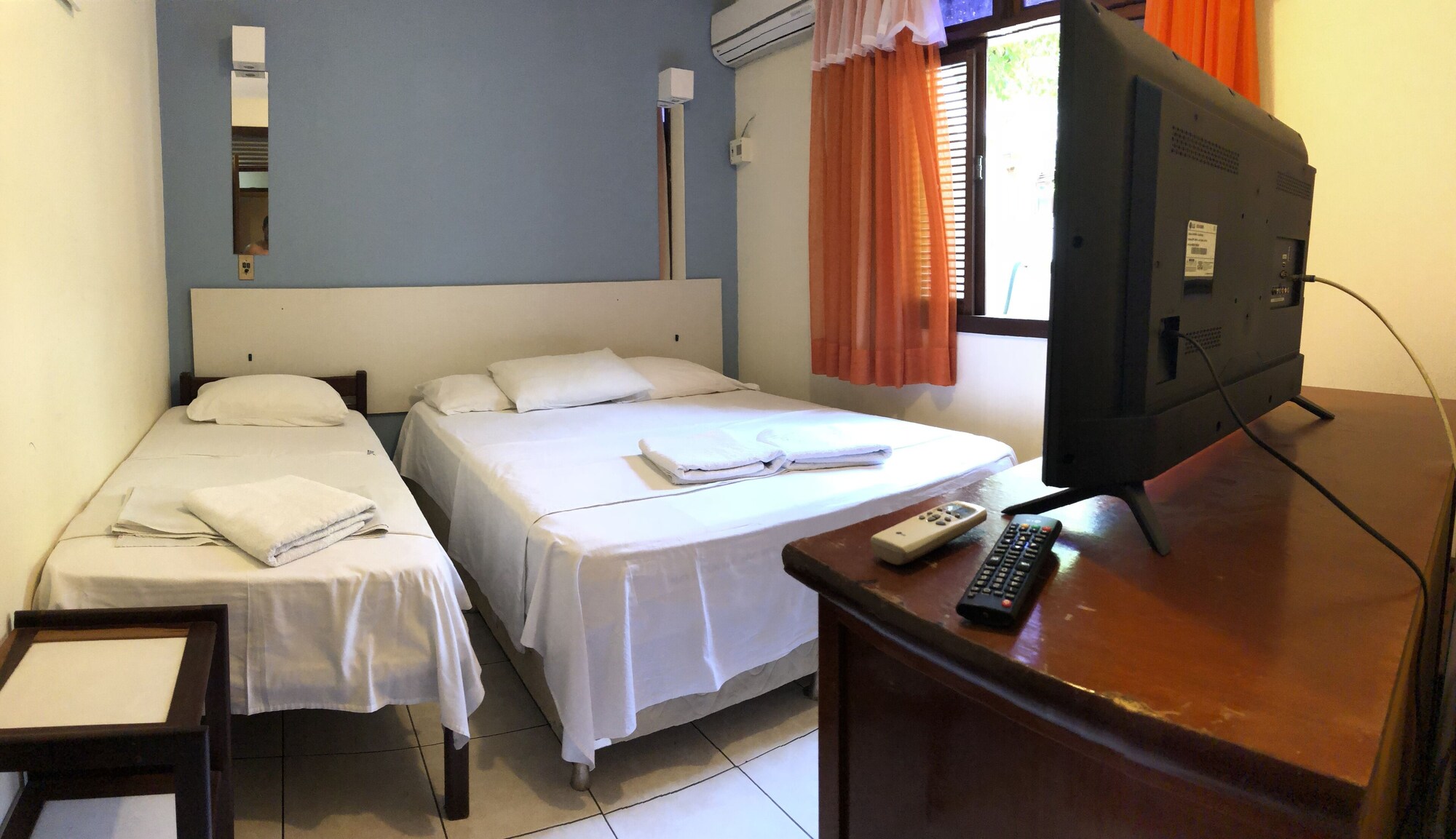 2 Bedrooms, Comfort, Studio, 1 Single and 2 Double Beds