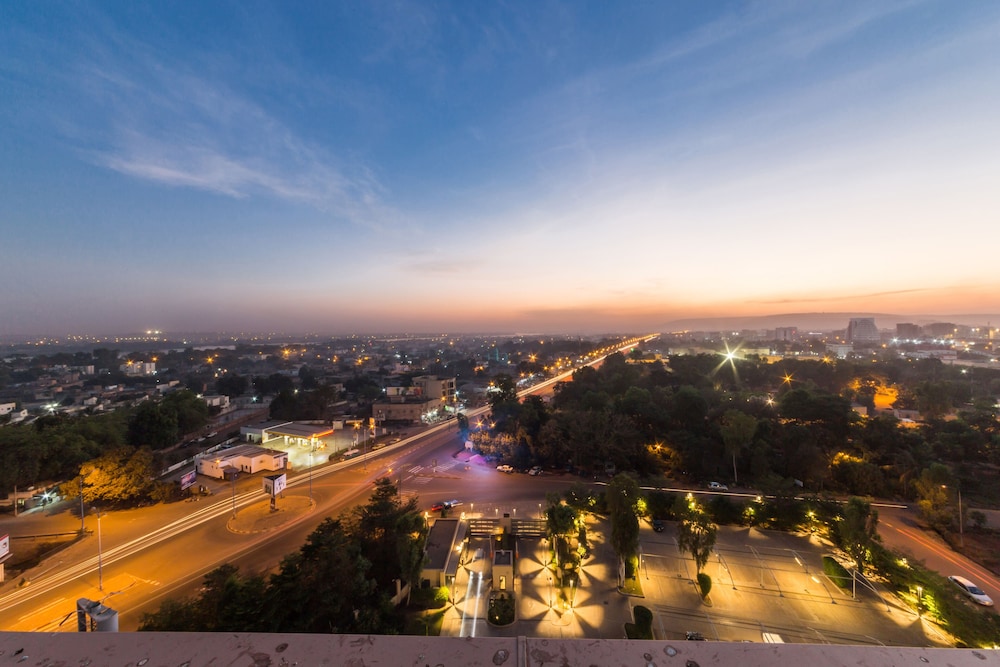 Radisson Collection Hotel Bamako (ex Sheraton Bamako) 68/70