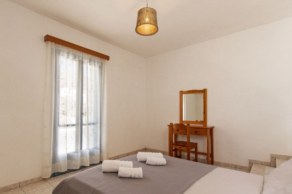 Perigiali Rooms 31/58