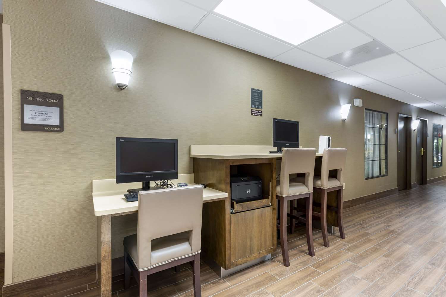 Comfort Suites Near Potomac Mills 48/50