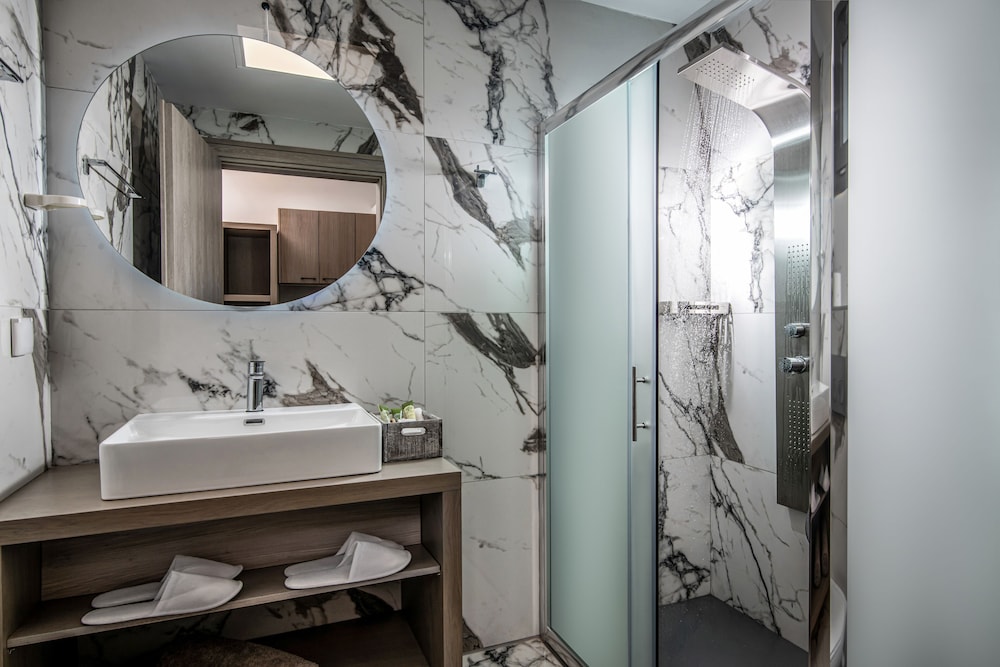 Ebenus Suites (Adults Only) by Checkin 40/41