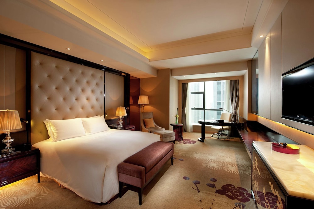 Hilton Nanjing 46/98